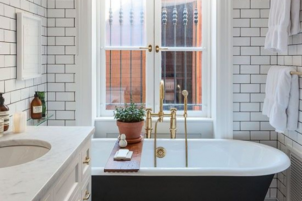 10 Gorgeous urban bathrooms